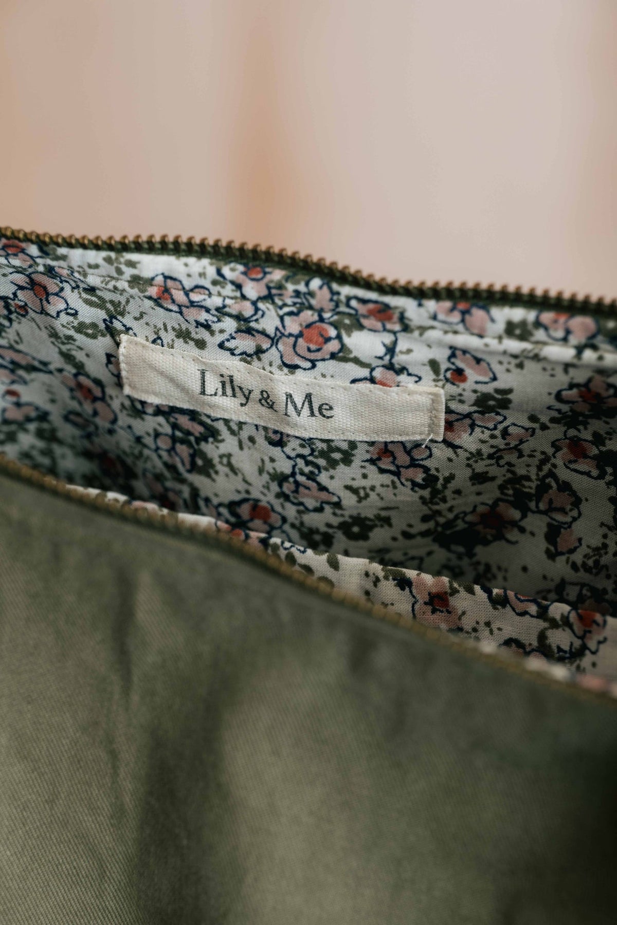 Lily & Me Cotton Sling Bag in Olive