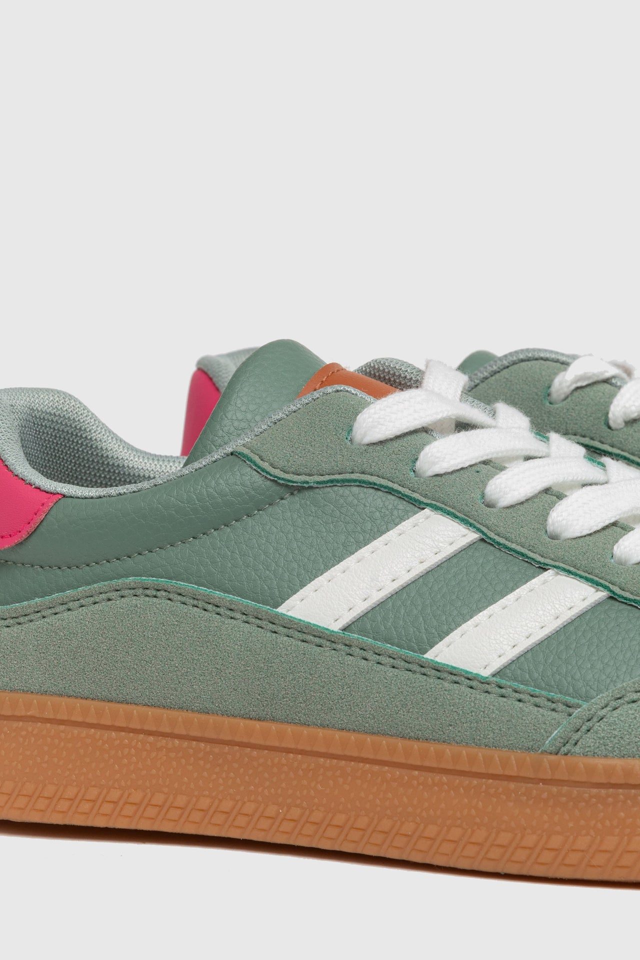 Janie Trainers in Seafoam & Pink