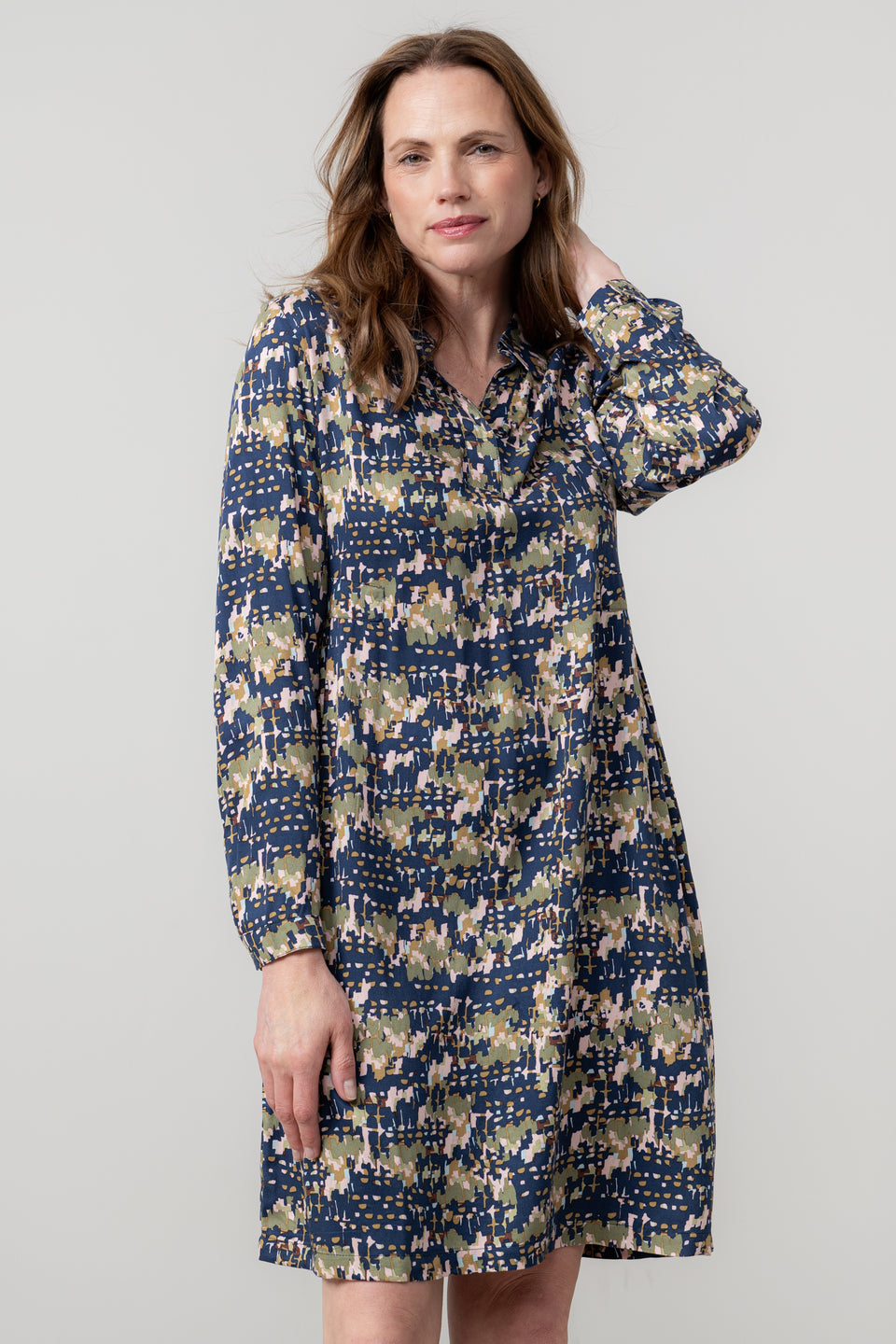 Lily & Me Emma Geometric Clover Shift Dress