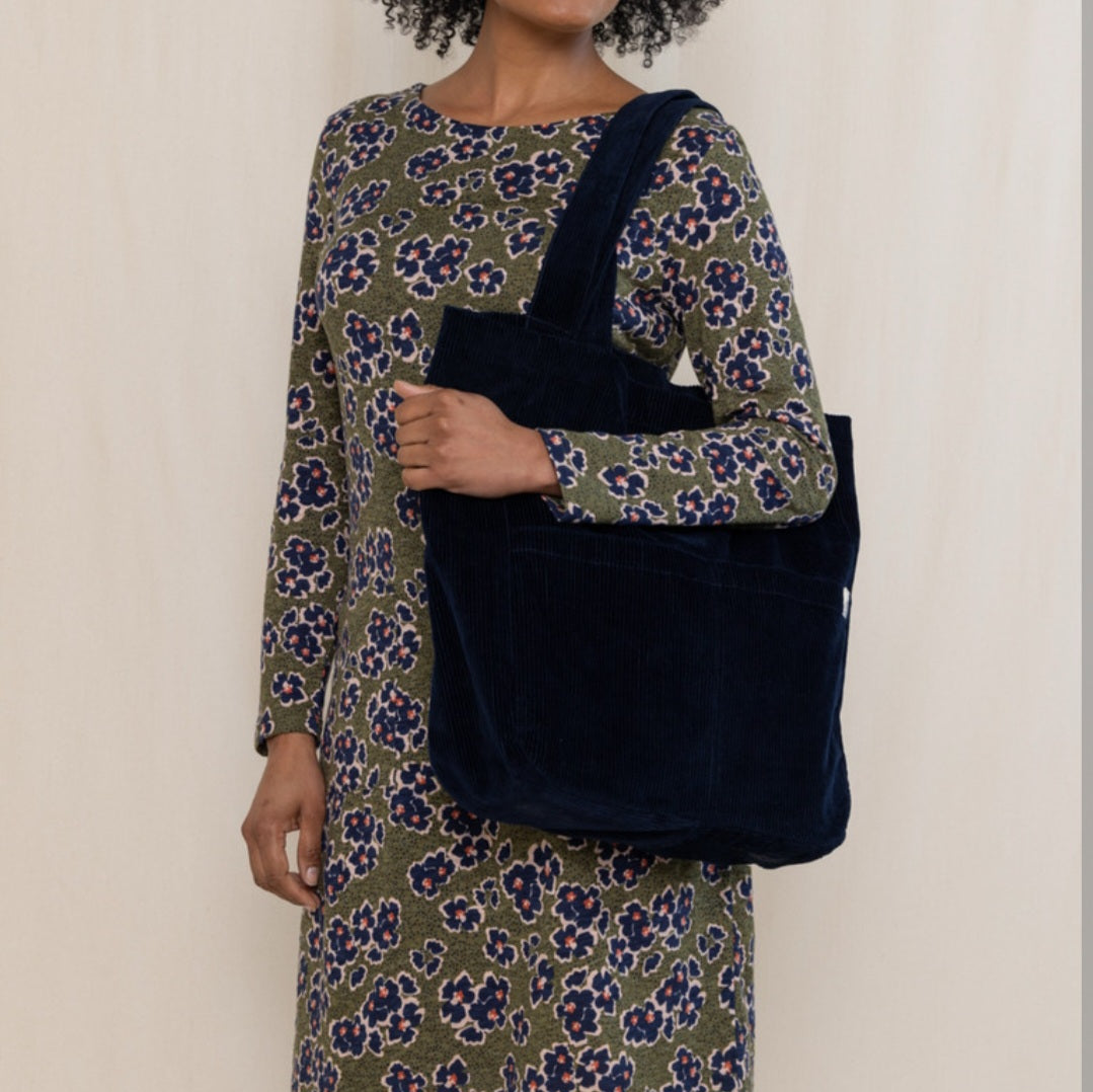 Jumbo Cord Bag in Navy