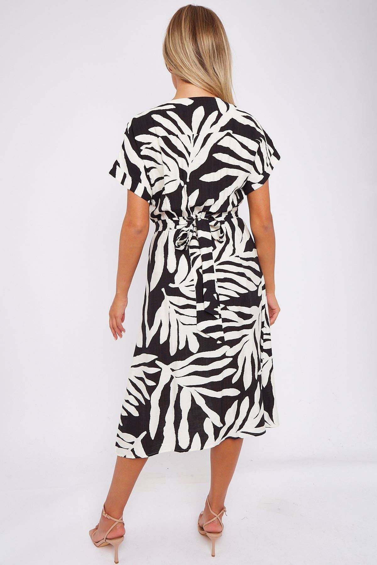 Black Leaf Print Short Sleeve V Neck Midi Dress