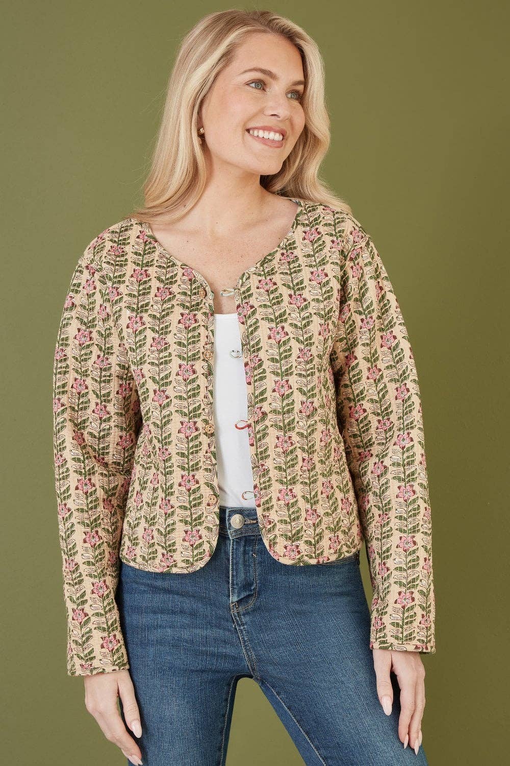 Yumi Antique Floral Print Reversible Cotton Cropped Quilted Jacket
