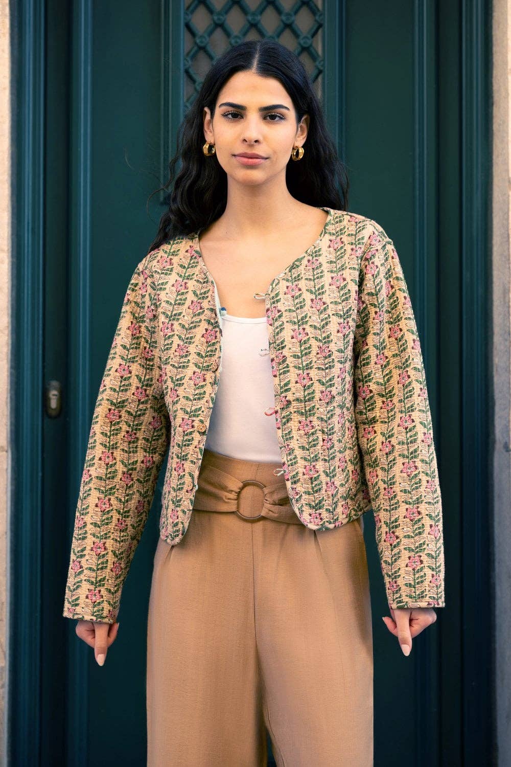Yumi Antique Floral Print Reversible Cotton Cropped Quilted Jacket