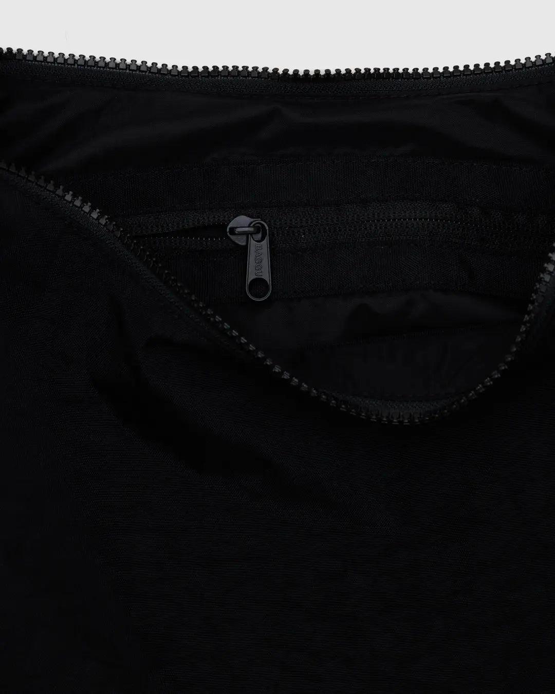 BAGGU Medium Nylon Crescent Bag - Black