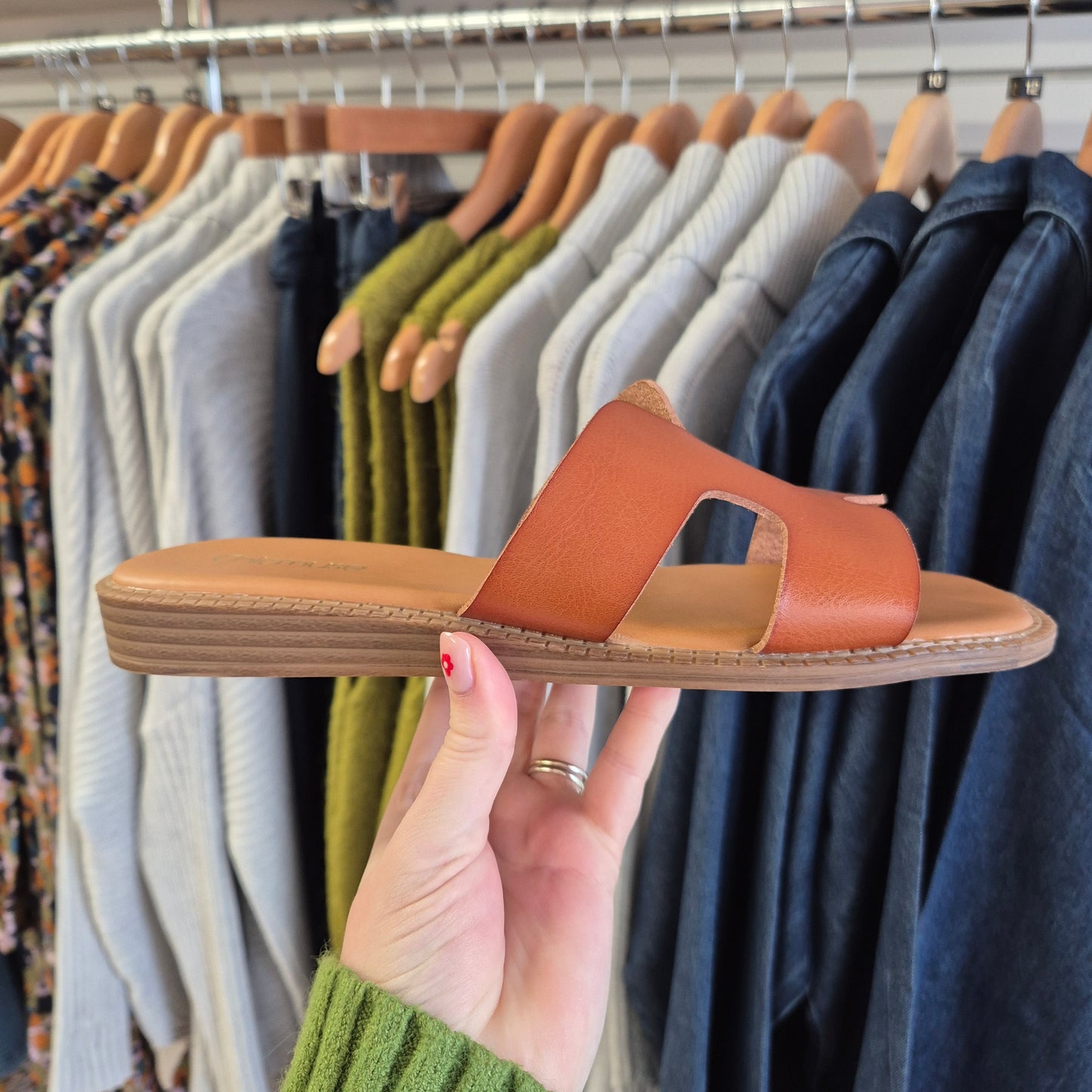 Santal Slides in Tan
