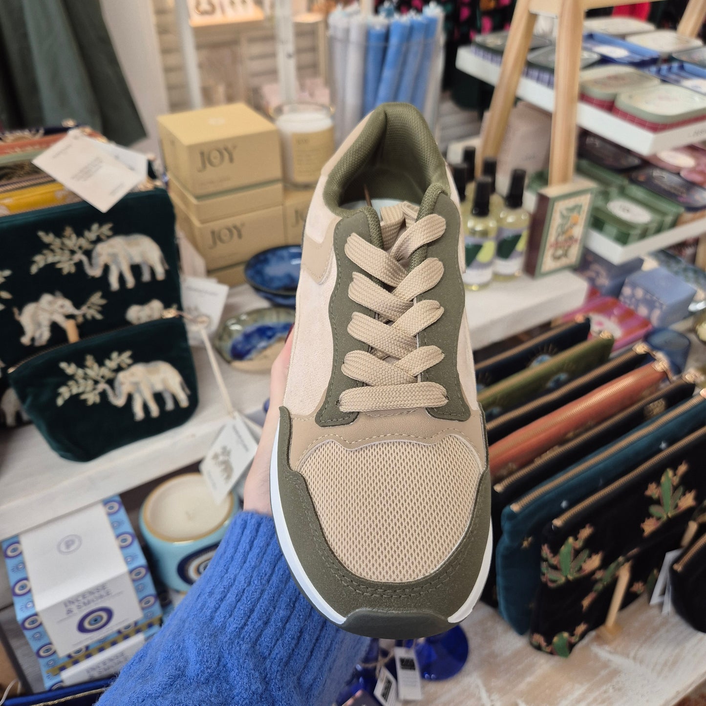 Harun Trainers in Khaki
