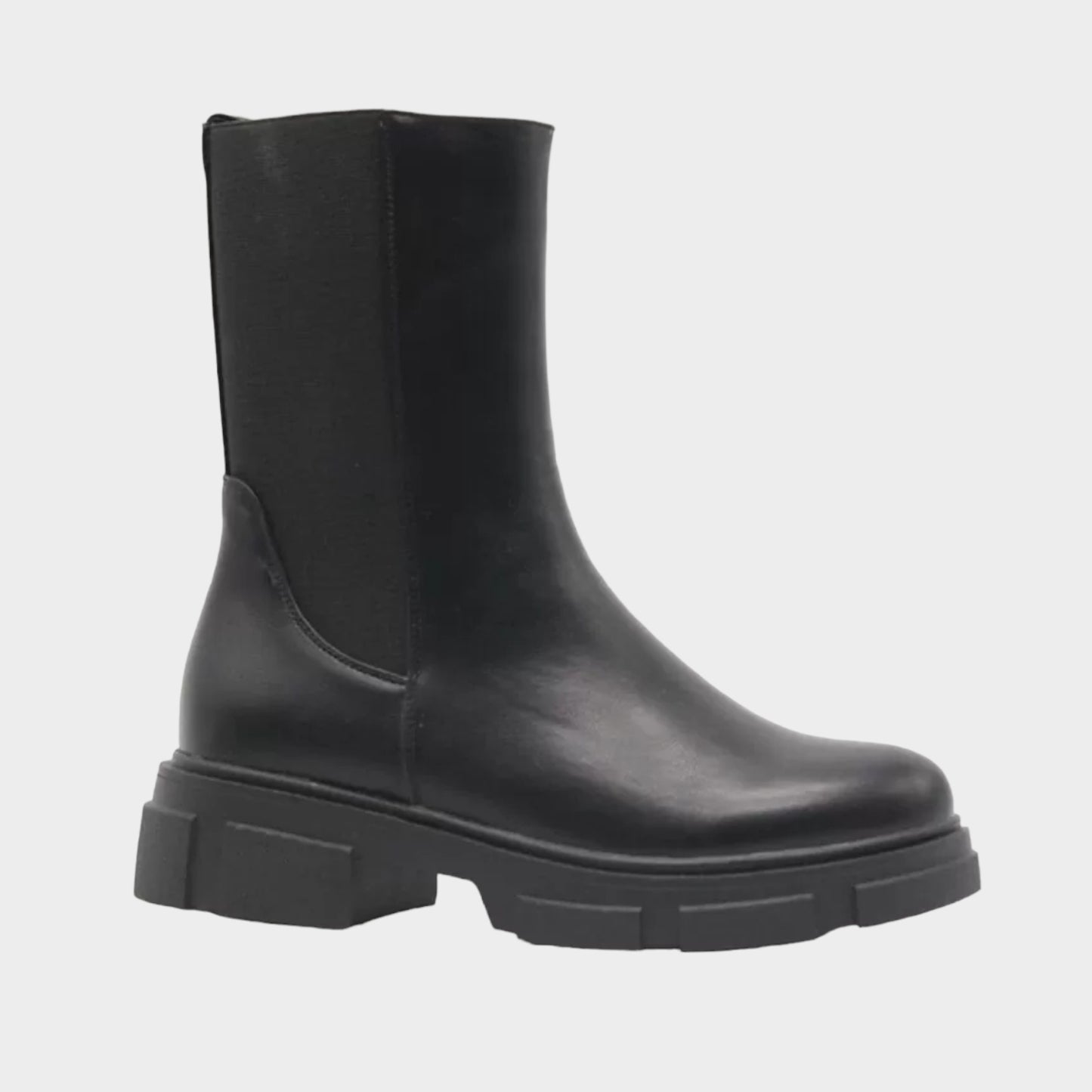 High Chelsea Boots