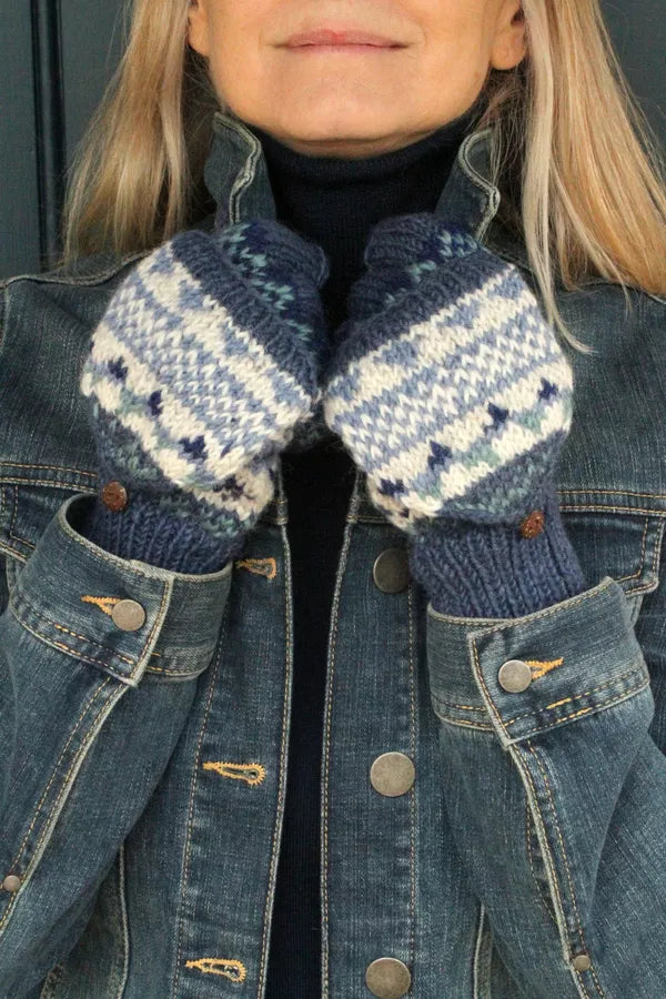 Classic Fairisle Glove Mitts in Blue