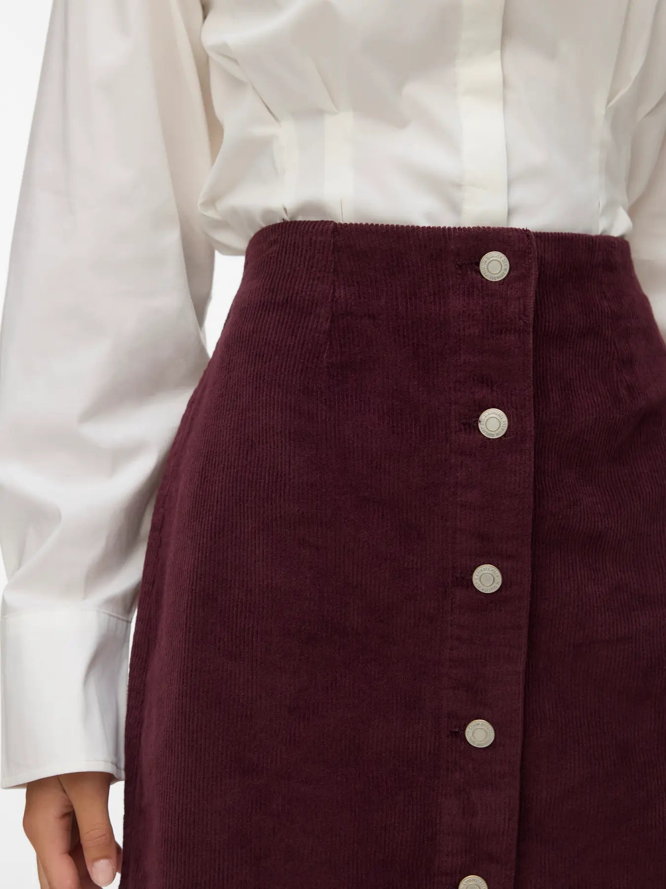 Vero Moda Etta Cord Skirt in Wine