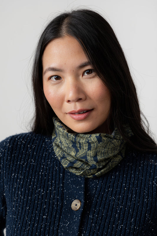 Lily & Me Fern Multiband in Navy