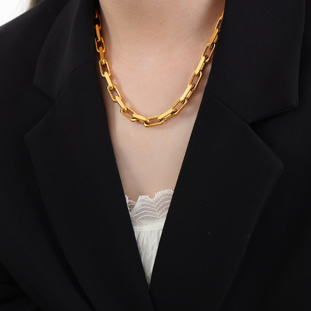 WHITE LEAF 18ct Plated Gold Chain Necklace