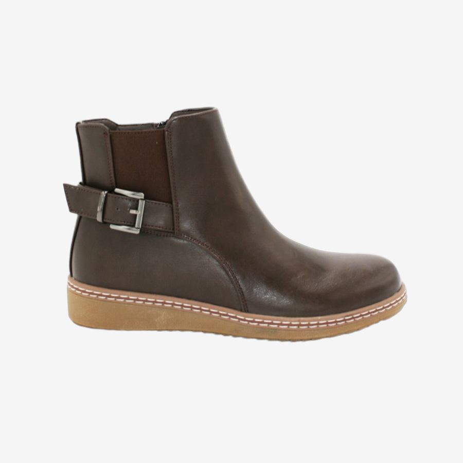 Frankie Chelsea Boots in Brown