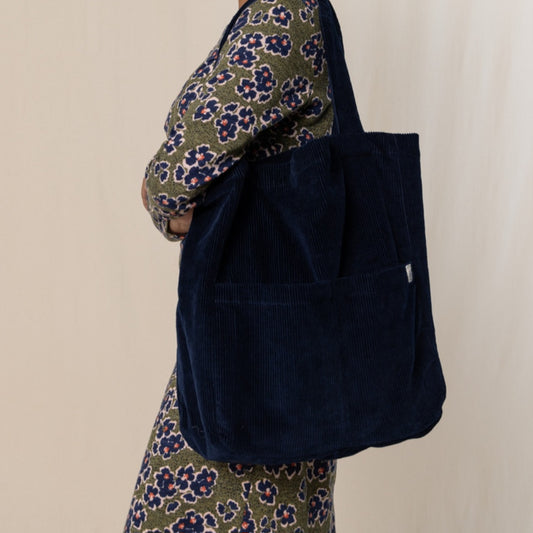Jumbo Cord Bag in Navy