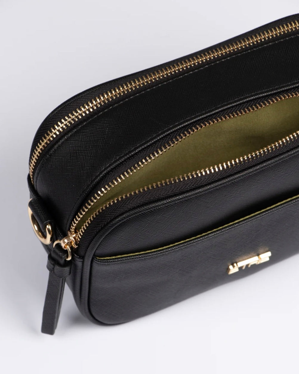 Juniper Cross Body Bag in Black