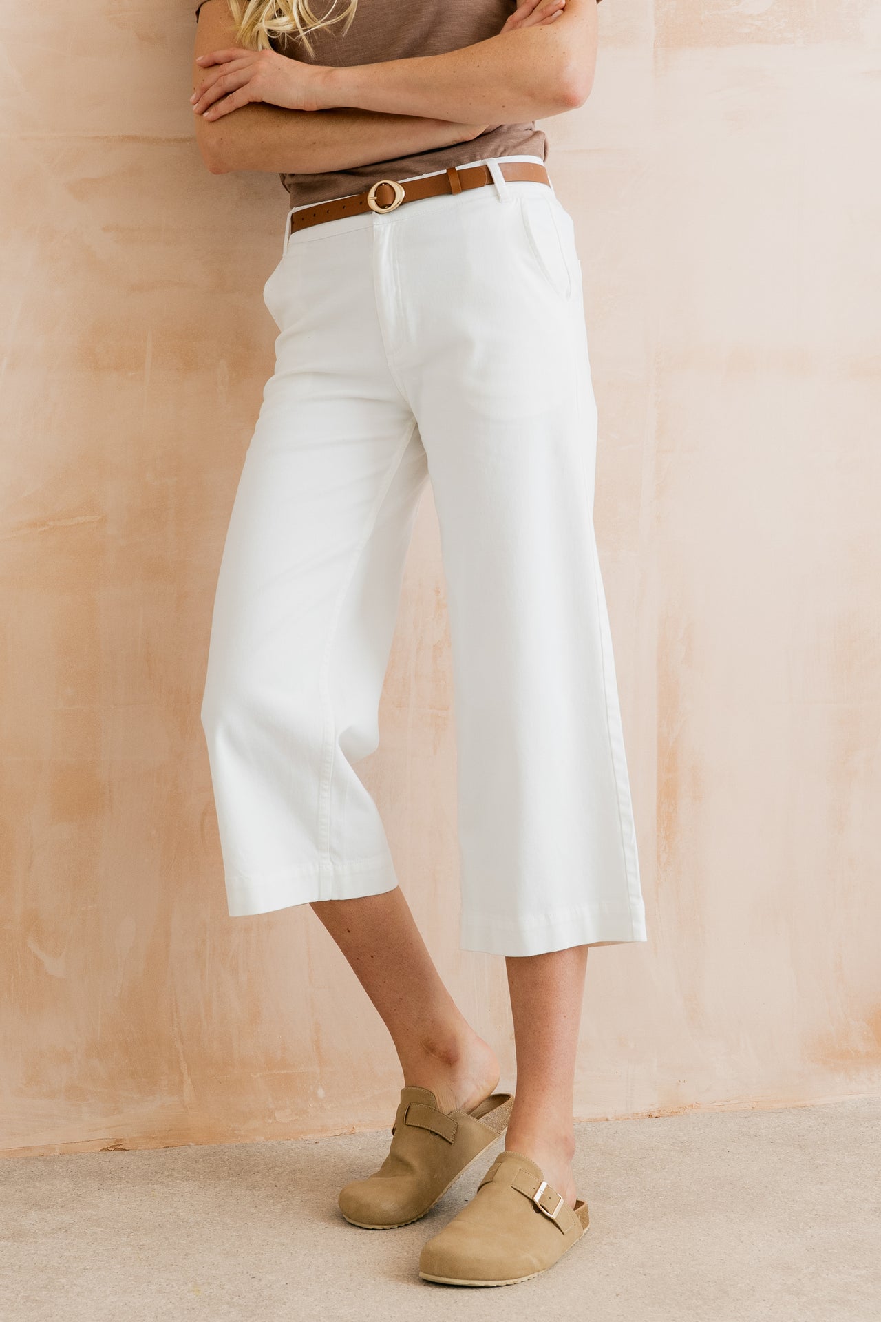 Lily & Me Isla Crop Trousers in White