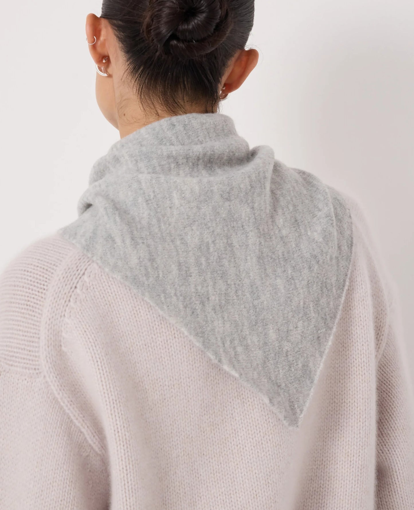 100% Wool Triangle Scarf in Grey
