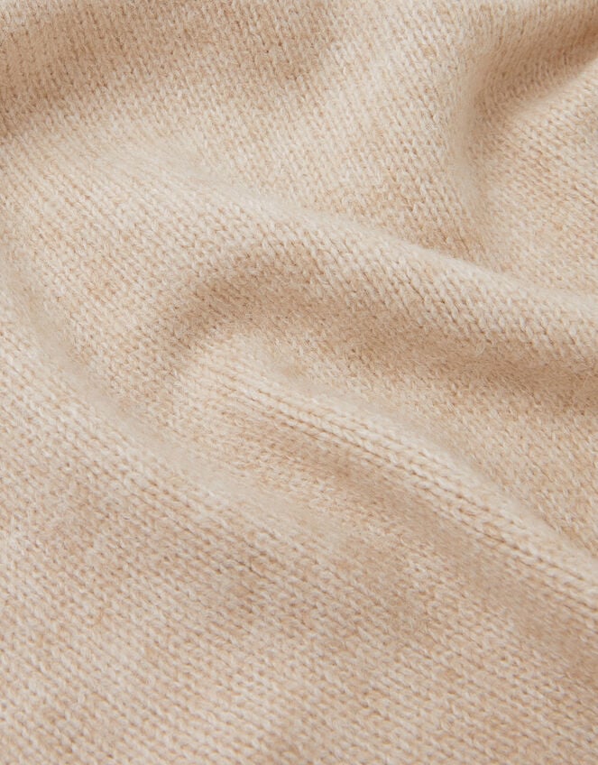 100% Wool Triangle Scarf in Oatmeal