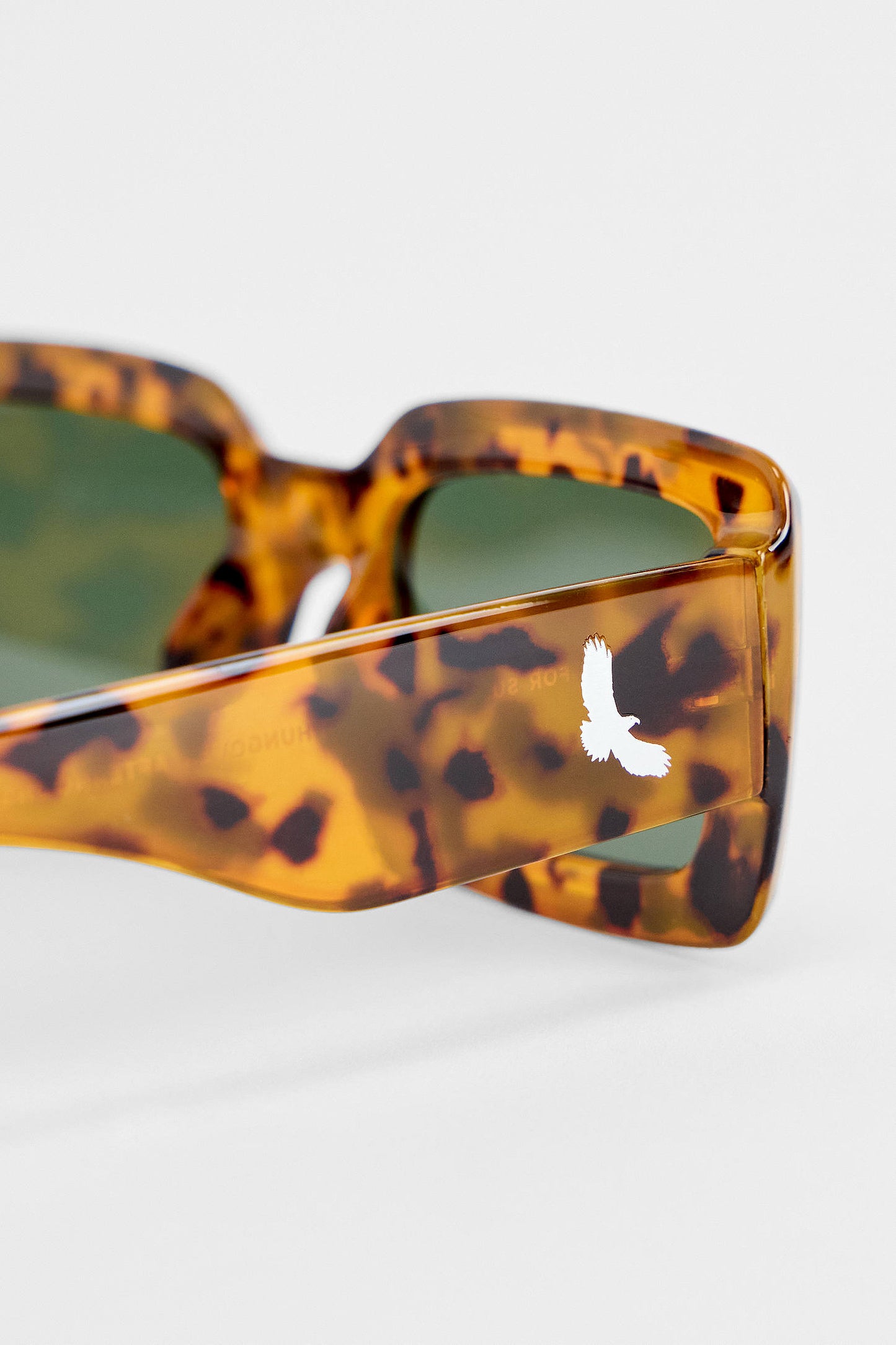CHPO Tove Sunglasses in Leopard