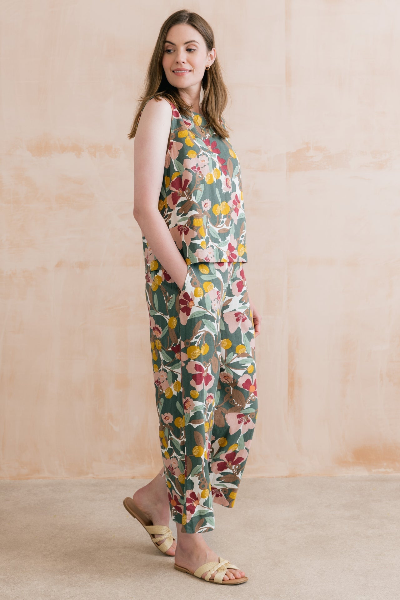 Lily & Me Greta Cropped Floral Trousers