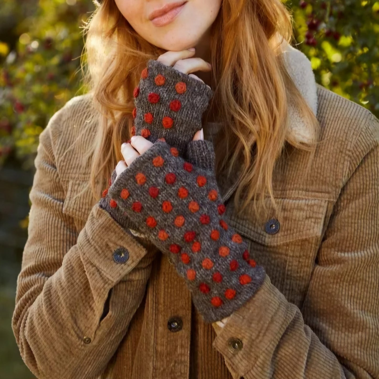 Kew Handwarmers in Bark