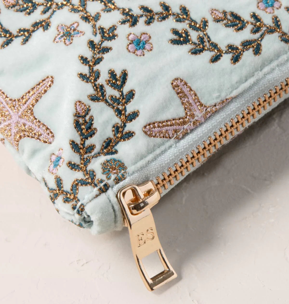Starfish Garden Everyday Pouch
