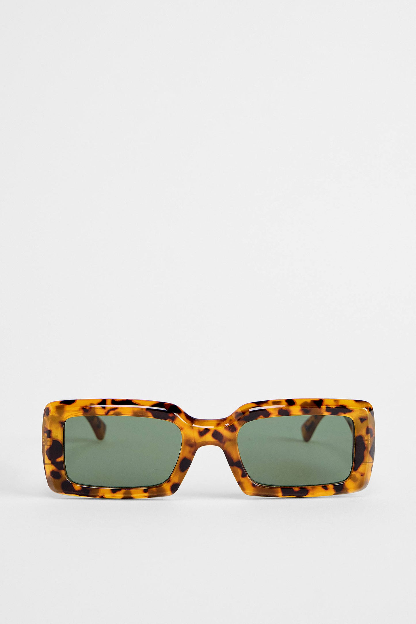 CHPO Tove Sunglasses in Leopard