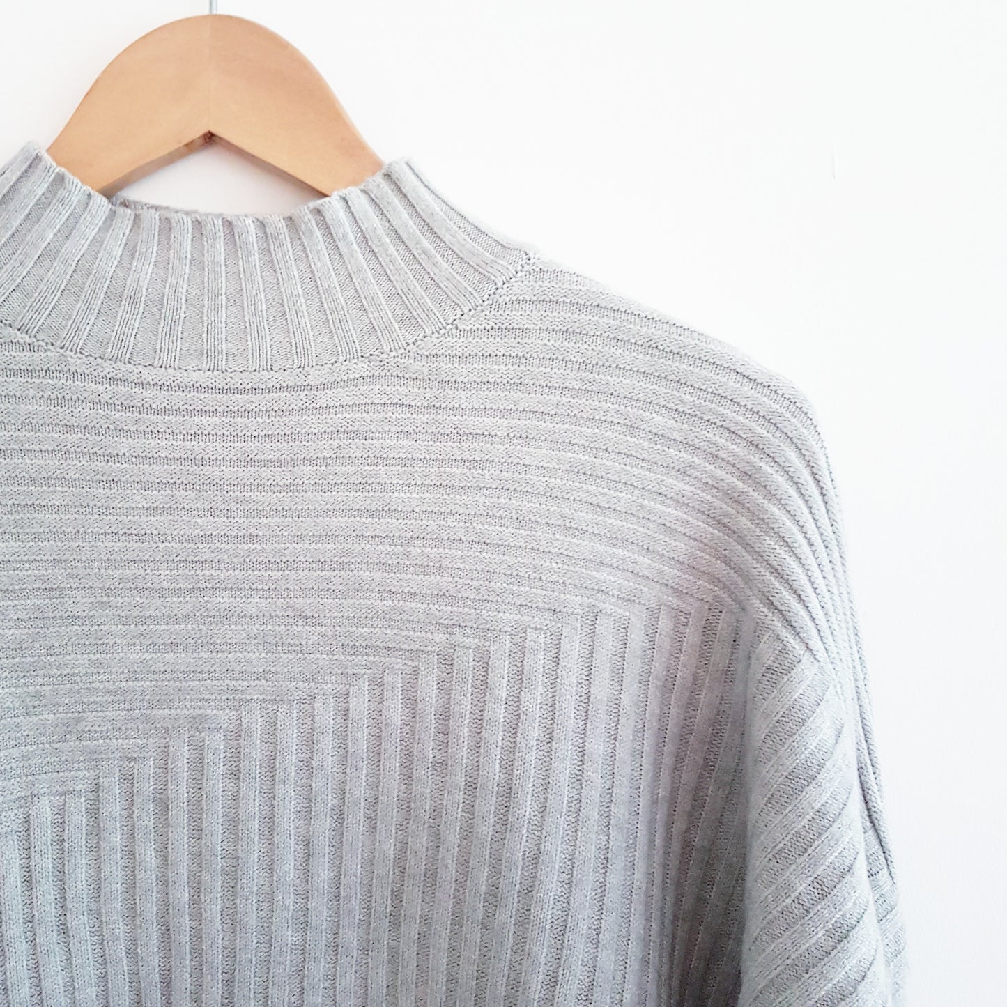 Ribbed Funnel Neck Jumper in Grey