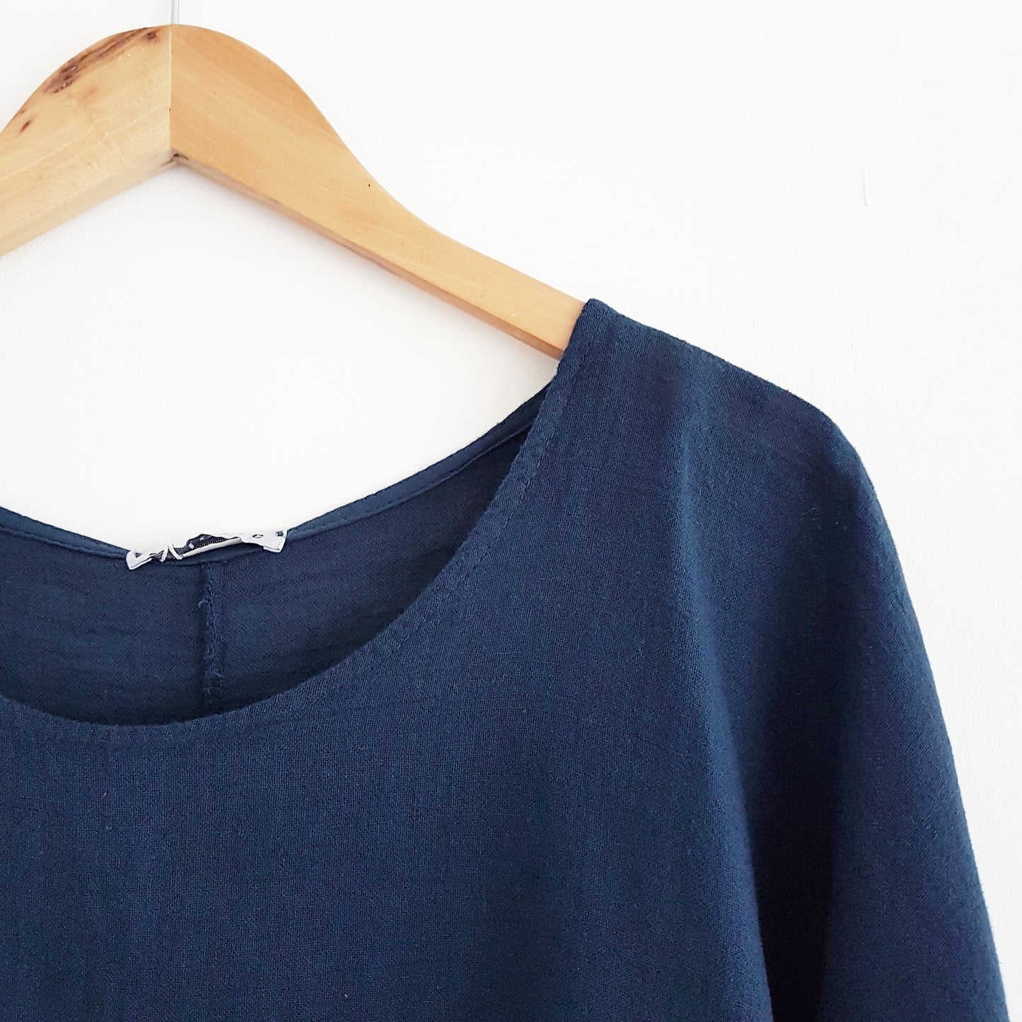 Cropped Linen Top in Navy